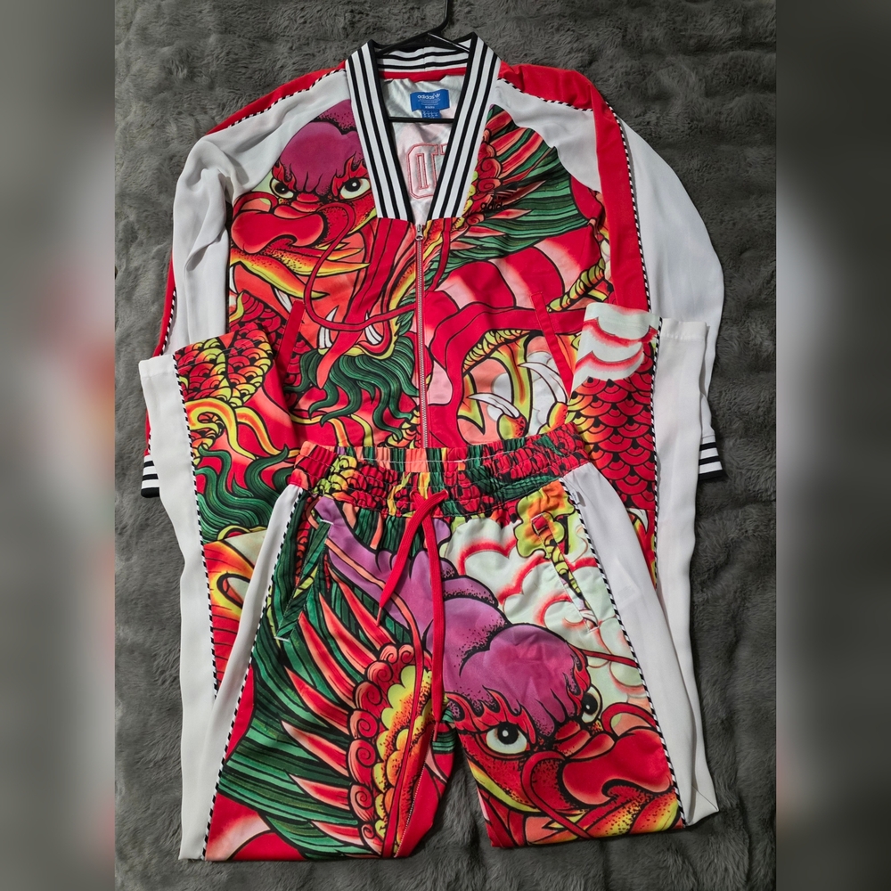 Adidas Originals Rita Ora Dragon Print 3 Piece Set Size Small - Picture 6 of 16